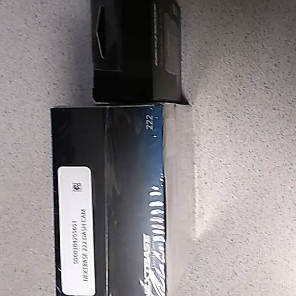 NextBase Dash Cams 222 & 32GB Go Pack case & U3 microSD card - Picture 12 of 14